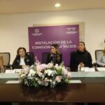 Instalan la Comisión de la Mujer para fortalecer la igualdad y el empoderamiento femenino.