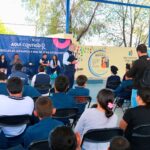 Entrega Marco Del Prete reconocimiento a ECOESCUELA en Huimilpan