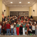 La diputada Adriana Meza realizó la tercera entrega de equipos de cómputo