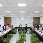 Otorga IEEQ incentivo a funcionaria por rendimiento y desempeño